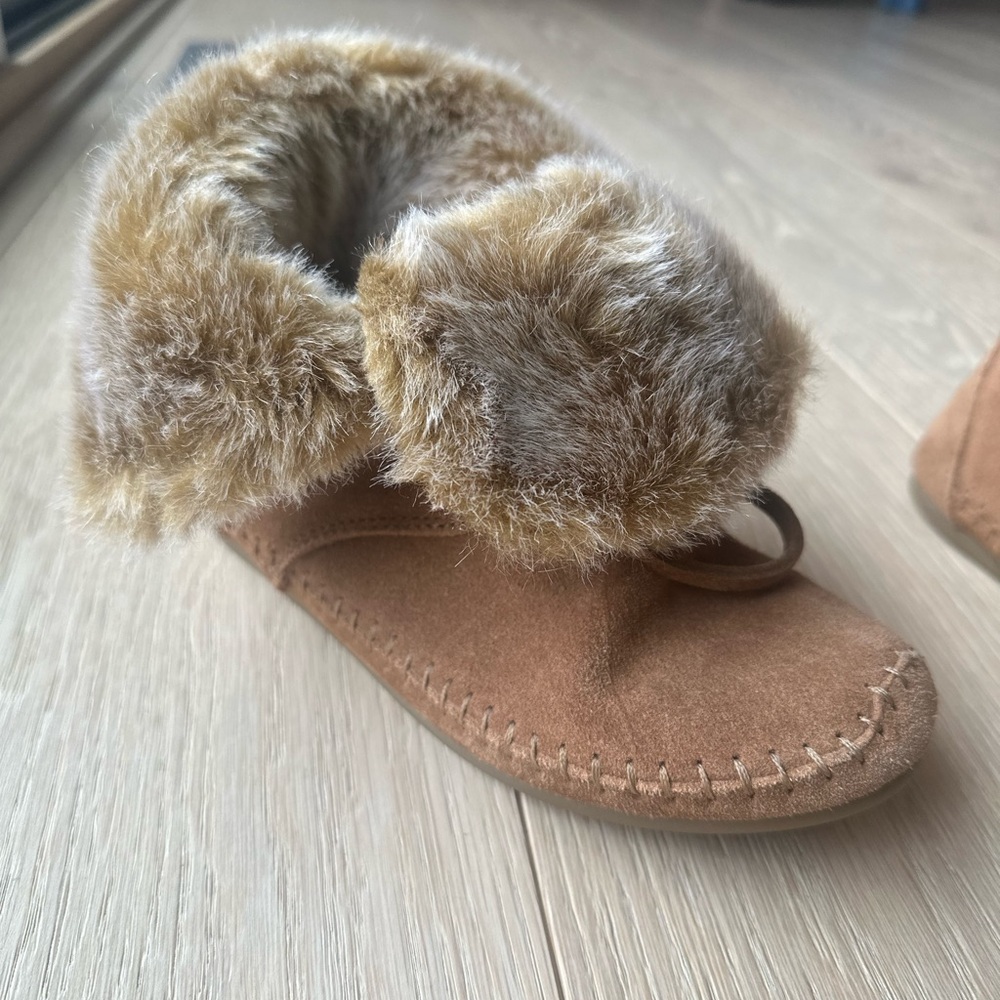 Toms Tan Ankle Booties with Faux Fur Lining